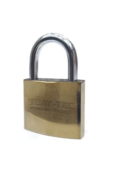 Bay-tec Asma Kilit Sarı 32 MM 3'lü Bay-tec Asma Kilit Sarı 32 MM 3'lü