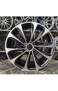 17 İnç 5x114.3 Megane İ30 Fluence Siyah Elmas Kesim 4 Adet 17 İnç 5x114.3 Megane İ30 Fluence Siyah Elmas Kesim 4 Adet