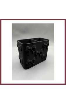 Storeşahin 3d Baskı Fiyonk Desenli Bölmeli Kalemlik - Masaüstü Organizer - Siyah Shn0720 Storeşahin 3d Baskı Fiyonk Desenli Bölmeli Kalemlik - Masaüstü Organizer - Siyah Shn0720