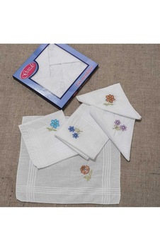 İşlemeli Bayan Mendili 12 Adet 28x28 Cm 100 Pamuk Beyaz İşlemeli Bayan Mendili 12 Adet 28x28 Cm 100 Pamuk Beyaz