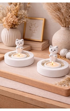 2'li Üşüyen Kedi Figürlü Mumluk Ve Mum Hediye Beyaz