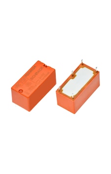 Schrack Pe014024 ,24vdc 1a1k/5a Pcb-5-pin Röle Schrack Pe014024 ,24vdc 1a1k/5a Pcb-5-pin Röle