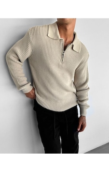 Oversize Tüylenmez Naturel Pamuk Fermuarlı Polo Yaka Triko Kazak Şık Ve Konforlu Polo Yaka Tasarım Açık Bej Oversize Tüylenmez Naturel Pamuk Fermuarlı Polo Yaka Triko Kazak Şık Ve Konforlu Polo Yaka Tasarım Açık Bej