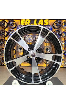 4 Adet T705 7.5 17 4 100 Et42 67.1 Black Mack Jant Takım 4 Adet T705 7.5 17 4 100 Et42 67.1 Black Mack Jant Takım
