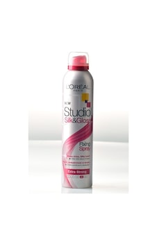 L'Oreal Paris Studio Silk Glos Extra Strong Saç Spreyi 250 ML L'Oreal Paris Studio Silk Glos Extra Strong Saç Spreyi 250 ML
