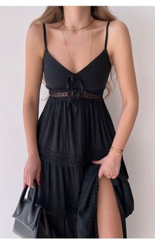 Munora Butik Sırtı Gipeli Dantel Detay Siyah Elbise Siyah Siyah Munora Butik Sırtı Gipeli Dantel Detay Siyah Elbise Siyah Siyah