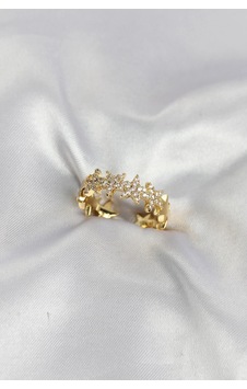 Gold Renk Pirinç Sıralı Yıldız Model Zirkon Taşlı Kadın Yüzük Çok Renkli Gold Renk Pirinç Sıralı Yıldız Model Zirkon Taşlı Kadın Yüzük Çok Renkli