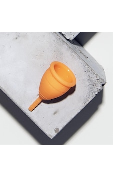Lunette Menstrual Cup - Regl Kabı - Adet Kabı Model 2 Turuncu Lunette Menstrual Cup - Regl Kabı - Adet Kabı Model 2 Turuncu