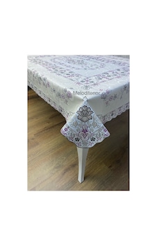 Astarlı Kenarlı Kilim Pano Desen Kaymaz Dikdörtgen Pvc Musamba Masa Örtüsü 120 X 155 Cm Mor Astarlı Kenarlı Kilim Pano Desen Kaymaz Dikdörtgen Pvc Musamba Masa Örtüsü 120 X 155 Cm Mor