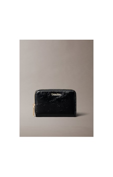 Calvin Klein Kadın Foil Glossy Square Fermuar Detaylı Cüzdan Siyah Calvin Klein Kadın Foil Glossy Square Fermuar Detaylı Cüzdan Siyah