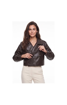 Onloox Kadın Acı Kahve Acı Kahve Deri Görünümlü Oversize Crop Geniş Cep Detaylı Kemerli Polyester Ceket Acı Kahverengi Onloox Kadın Acı Kahve Acı Kahve Deri Görünümlü Oversize Crop Geniş Cep Detaylı Kemerli Polyester Ceket Acı Kahverengi