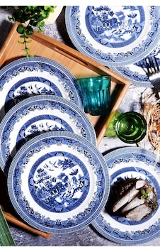 Rotanev Churchill Desen Porselen 6'lı Pasta Tabağı 20 CM