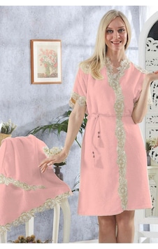 Bonny Home Riva Pudra Bornoz Fransız Dantelli Balayı Çeyizlik Diğer Bonny Home Riva Pudra Bornoz Fransız Dantelli Balayı Çeyizlik Diğer