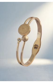 Gold Renk Zirkon Taş Detaylı Kadın Kelepçe 011 - Kahverengi Gold Renk Zirkon Taş Detaylı Kadın Kelepçe 011 - Kahverengi