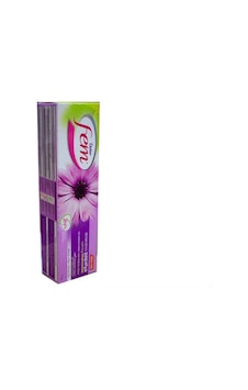 Fem Normal Cilt Dinlendirici Papatya Tüy Dökücü Krem 110 G