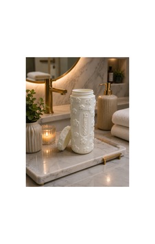 Seyahatlerde Kullanım İçin Şampuan Kutusu 4x10cm 90ml Beyaz Beyaz Seyahatlerde Kullanım İçin Şampuan Kutusu 4x10cm 90ml Beyaz Beyaz