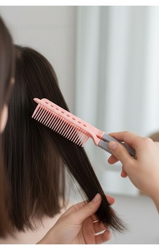 Yeni Nesil Saç Tarağı Saçlara Kolay Şekil Veren Tarak Saç Kurutma Fırçası Hair Brush Yeni Nesil Saç Tarağı Saçlara Kolay Şekil Veren Tarak Saç Kurutma Fırçası Hair Brush