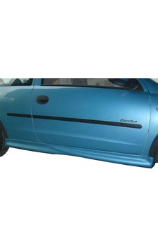 Opel Corsa C Marşpiyel 3 Kapı Md 2 Prç Fiber 2000 2006
