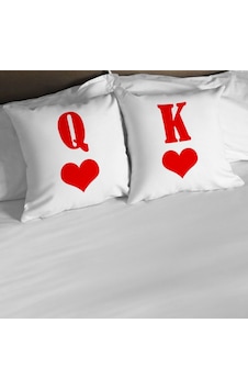 Kişiye Özel İkili Kupa Kraliçesi & Kupa Kralı Beyaz Yastık Kılıfı