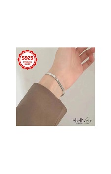 Luce Unisex Gümüş Kaplama İtalyan Zincir Bileklik Şık & Zamansız Tasarım Hediyelik Luce Unisex Gümüş Kaplama İtalyan Zincir Bileklik Şık & Zamansız Tasarım Hediyelik