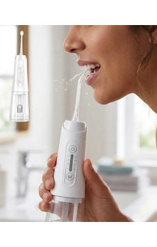 Kablosuz Ağız Duşu 320 Ml Su Tanklı 4 Modlu 5 Başlıklı Temizlik Cihazı Kablosuz Ağız Duşu 320 Ml Su Tanklı 4 Modlu 5 Başlıklı Temizlik Cihazı