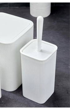 Palermo Kare Çizgi Model 5'li Banyo Seti Gold Detaylı Sabunluk Beyaz Beyaz Palermo Kare Çizgi Model 5'li Banyo Seti Gold Detaylı Sabunluk Beyaz Beyaz