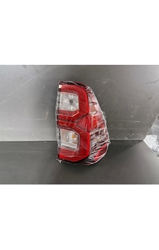 Toyota Hilux Sağ Arka Stop Duylu Ledli Sıfır 2021 2022 2023 Toyota Hilux Sağ Arka Stop Duylu Ledli Sıfır 2021 2022 2023