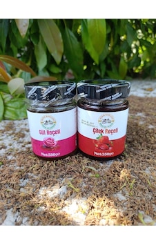 Çilek Reçeli Ve Gül Reçeli Toplam 700 Gr