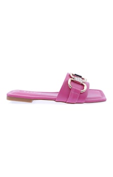 Dgn 115-23y Kadin Aksesuarli Silver Taşli Terlik Fuşya Dgn 115-23y Kadin Aksesuarli Silver Taşli Terlik Fuşya