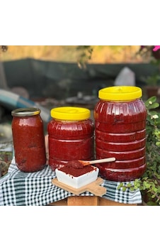 El Yapımı Acı Biber Salçası 5kg El Yapımı Acı Biber Salçası 5kg