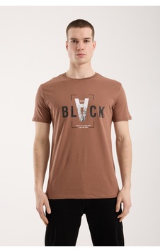 Maximodena Erkek Tipografi Detaylı Modern T-shirt - Kahverengi Maximodena Erkek Tipografi Detaylı Modern T-shirt - Kahverengi