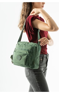 Baginn Kadın Postacı Çanta 28 32 Cm 571 Collection Klinkır Hafif Yağmur Geçirmez Klinkır Kumaş Çok Cepli Yeşil Baginn Kadın Postacı Çanta 28 32 Cm 571 Collection Klinkır Hafif Yağmur Geçirmez Klinkır Kumaş Çok Cepli Yeşil