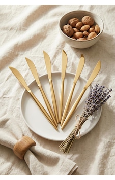 6'lı Lüks Gold Paslanmaz Çelik Yemek Bıçağı Seti 21 Cm 6'lı Lüks Gold Paslanmaz Çelik Yemek Bıçağı Seti 21 Cm
