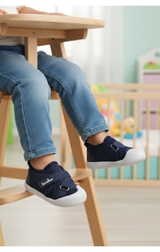 United Colors of Benetton Lacivert Cırtlı Hafif Bebek Günlük Ayakkabı Bn-1254 B United Colors of Benetton Lacivert Cırtlı Hafif Bebek Günlük Ayakkabı Bn-1254 B