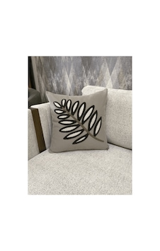 Dekoratif Kırlent Kılıfı Yaprak Desenli Punch Dokulu Modern Salon Koltuk Bej Bej Dekoratif Kırlent Kılıfı Yaprak Desenli Punch Dokulu Modern Salon Koltuk Bej Bej