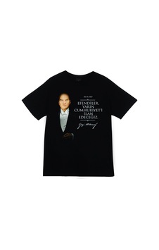 Gazi Mustafa Kemal Atatürk Baskılı T-Shirt Gazi Mustafa Kemal Atatürk Baskılı T-Shirt
