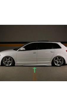 Audi A3 8p Marşpiyel Takımı - Fiberglass