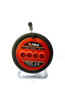 Hiva 4'lü Elektrik Seyyar Makaralı Uzatma Kablo 3 x 2.5 MM 20 M Hiva 4'lü Elektrik Seyyar Makaralı Uzatma Kablo 3 x 2.5 MM 20 M