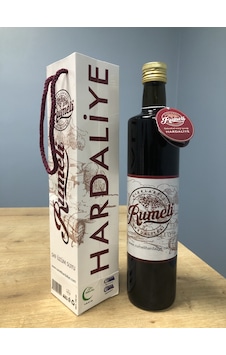Rumeli Hardaliye Doğal Saf Üzüm Suyu 750 ML Rumeli Hardaliye Doğal Saf Üzüm Suyu 750 ML