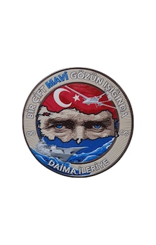 Atatürk Peç , Bir Çift Mavi Gözün Işığında - Arma - Tpu Patch Karışık/çok Renkli Çok Renkli Atatürk Peç , Bir Çift Mavi Gözün Işığında - Arma - Tpu Patch Karışık/çok Renkli Çok Renkli