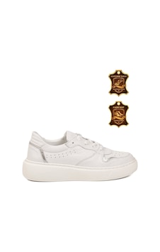 Voyager Beyaz Hakiki Deri Anatomik Tabanlı Kadın Casual Ayakkabı Sneaker Z202 Z Voyager Beyaz Hakiki Deri Anatomik Tabanlı Kadın Casual Ayakkabı Sneaker Z202 Z