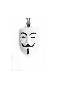104 40 Mineli V For Vendetta Kolye Deri İp 104 40 Mineli V For Vendetta Kolye Deri İp