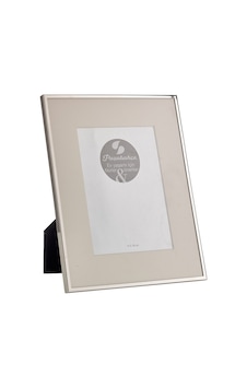 Pasabahce Crate Metal Çerçeve 13x18 Cm Silver 20x25 Cm - 1 Adet Pasabahce Crate Metal Çerçeve 13x18 Cm Silver 20x25 Cm - 1 Adet