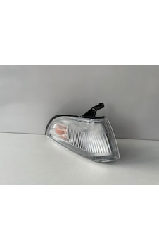 Ön Sinyal Sağ Corolla Uyumlu Ae92