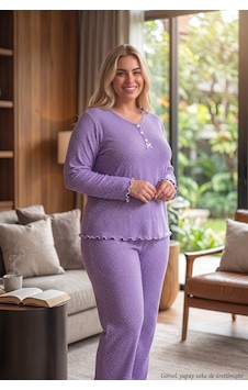 Seboteks Raporlu İnterlok Kumaş Yakası Düğmeli Kışlık Büyük Beden Kadın Pijama Takımı 2950 Mor Seboteks Raporlu İnterlok Kumaş Yakası Düğmeli Kışlık Büyük Beden Kadın Pijama Takımı 2950 Mor