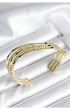Eğik Şerit Model Gold Renk Pirinç Kadın Bileklik 5886 Çok Renkli Eğik Şerit Model Gold Renk Pirinç Kadın Bileklik 5886 Çok Renkli