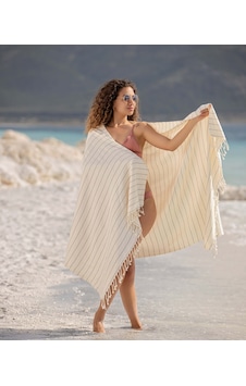 Carmen Ivory Peştemal %70 Pamuk %30 Bambu 95x180cm Carmen Ivory Peştemal %70 Pamuk %30 Bambu 95x180cm