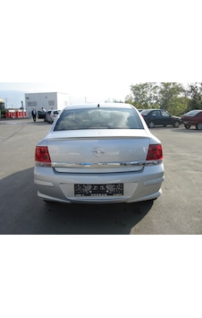Opel Astra H Sedan Arka Tampon Eki Opel Astra H Sedan Arka Tampon Eki