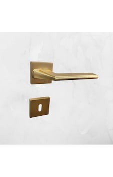 Anka Mat Altın Mat Sarı, Gold Rengi İtalyan Rozetli Kapı Kolu Anka Mat Altın Mat Sarı, Gold Rengi İtalyan Rozetli Kapı Kolu