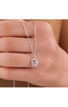 Gees Global Minimalist Tasarım Tasarım Gümüş Kaplama Çelik Kolye, Zarif Ve Anlamlı Tasarım Gbzs Gees Global Minimalist Tasarım Tasarım Gümüş Kaplama Çelik Kolye, Zarif Ve Anlamlı Tasarım Gbzs